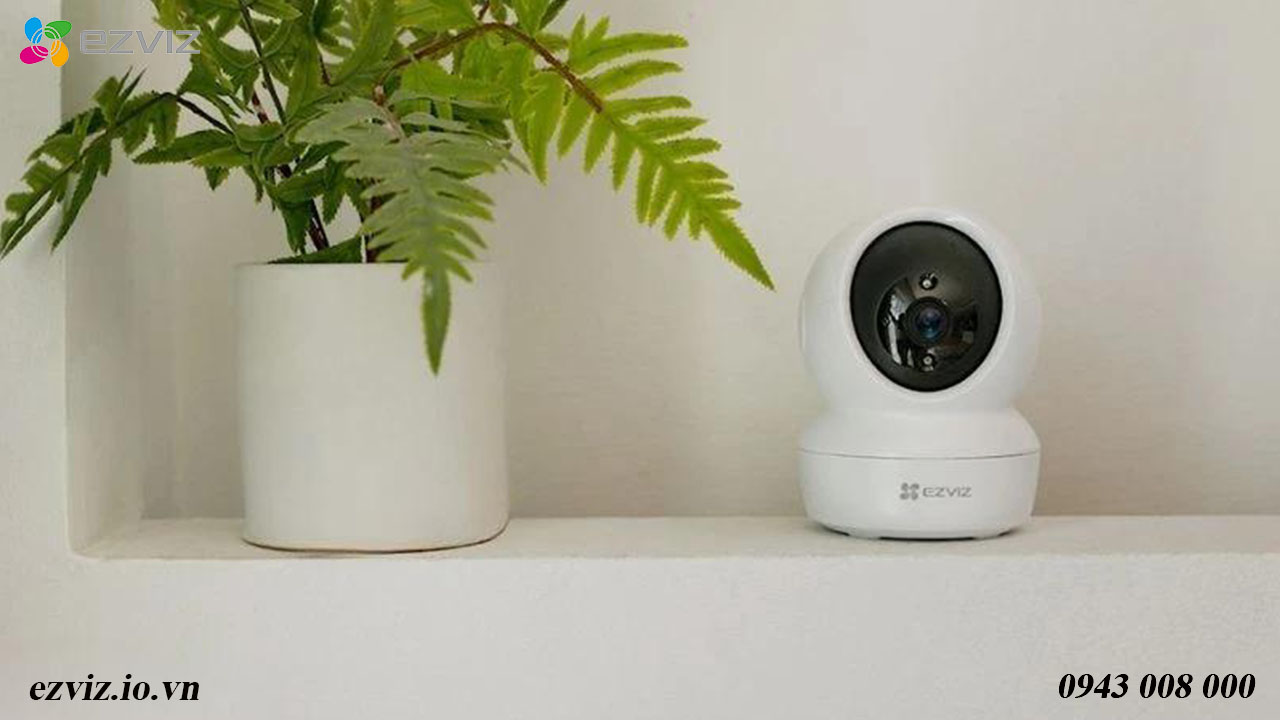 camera-ezviz-trong-nha-xoay-360-do-4mp-h6c