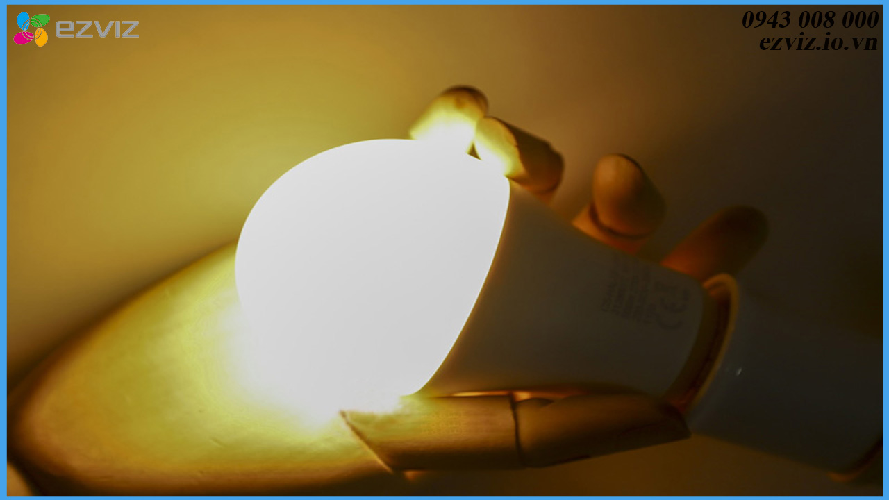 o-cam-thong-minh-wifi-cs-hal-lb1-lwaw-lb1-white-light-1